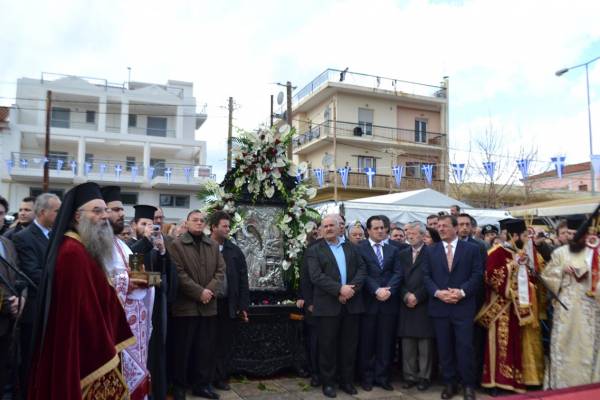 Ετοιμασίες για τη γιορτή του Αγίου Χαραλάμπους στα Φιλιατρά