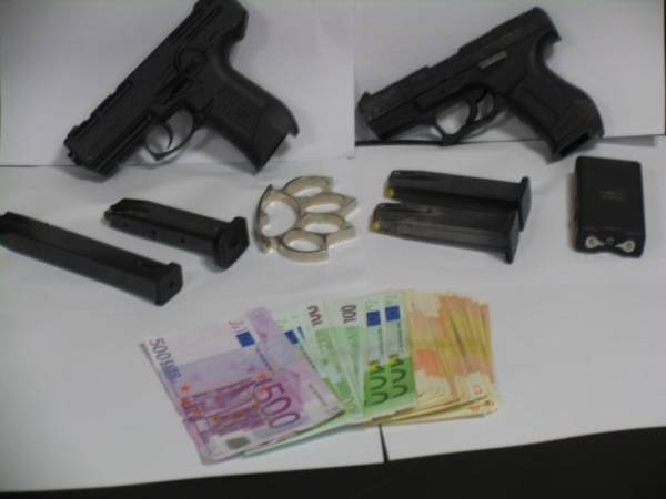 Εως 1.000 ευρώ το μήνα έπαιρναν οι "νονοί" από 8 καταστήματα της Καλαμάτας (βίντεο)