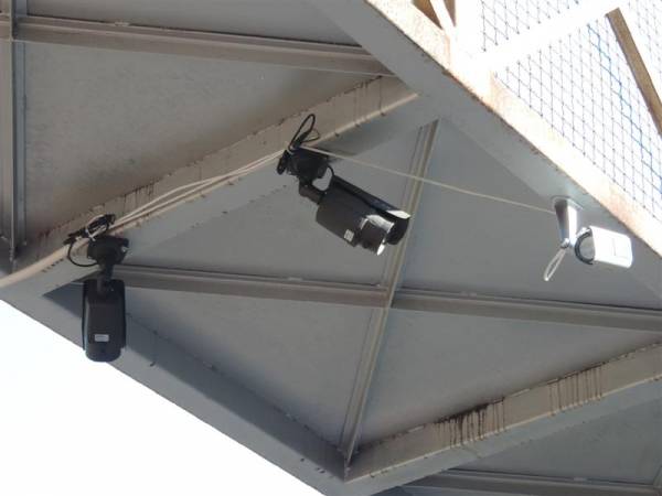 Η κάμερα συνέλαβε δράστες στο Πάρκο Σιδηροδρόμων