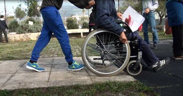 7 παιδιά δεν μπορούν να πάνε στο ΕΕΕΕΚ Φιλιατρών