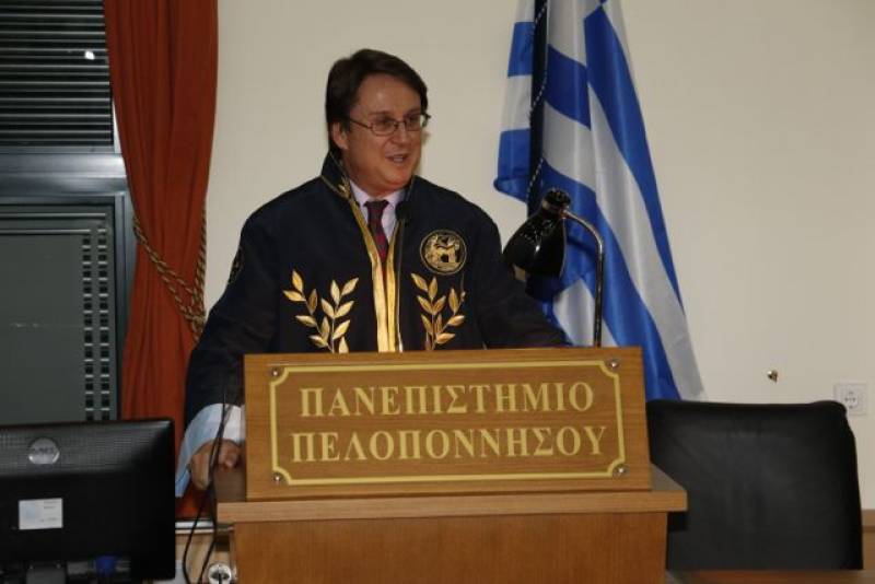 Βραβείο εξαίρετης διδασκαλίας στον Γιώργο Ανδρειωμένο