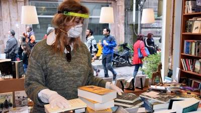 Δημοσιεύθηκε το ΦΕΚ με τα μέτρα που θα ισχύσουν από Δευτέρα