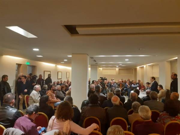 Μεσσήνη: Βολές κατά της Ν.Δ. από Αραχωβίτη, Σπίρτζη, Χαρίτση στην εκδήλωση του ΣΥΡΙΖΑ