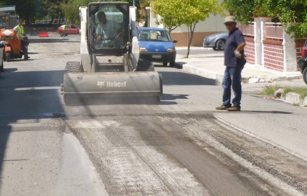 Διαγωνισμός για ασφαλτοστρώσεις στη Δυτική Μάνη