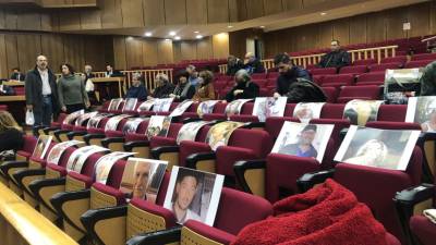 Δίκη για Μάτι: Καταγγελία μάρτυρα για πρόταση «ανταλλαγής νεκρών χωρίς νόμιμη διαδικασία» (βίντεο)