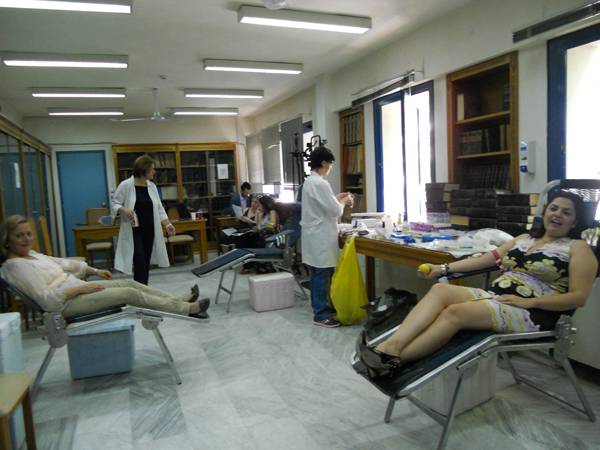 Εδωσαν αίμα 19 δικηγόροι στην Καλαμάτα