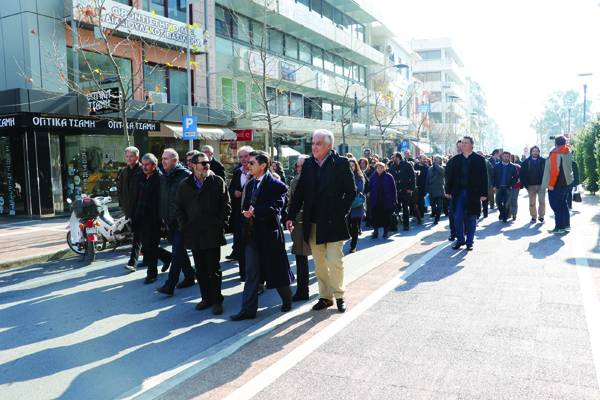 Το κράτος συνέταιρος σε “λεόντειο εταιρεία”