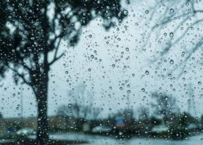 Καιρός: Βροχές, καταιγίδες και πτώση της θερμοκρασίας