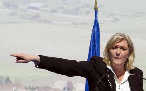 Λεπέν: "Οχι" στα γεύματα σε μουσουλμάνους μαθητές