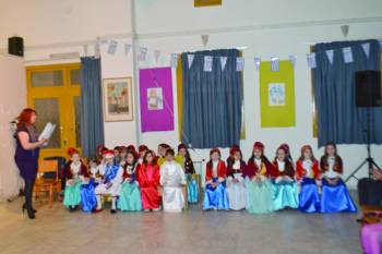 Γιορτή στο 2ο Νηπιαγωγείο Κυπαρισσίας