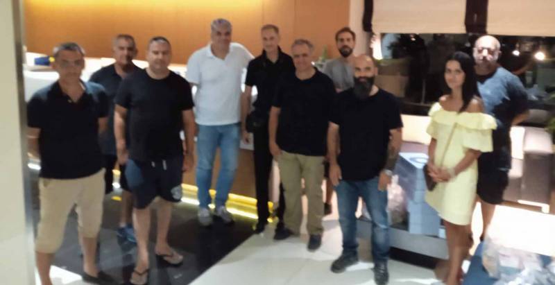 Αποχαιρέτησαν τους Κύπριους πυροσβέστες που συνέδραμαν στις πυρκαγιές σε Μεσσηνία και Ανατ. Μάνη