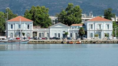 Λιμεναρχείο Καλαμάτας: Συλλήψεις για μη τήρηση σύνθεσης πληρώματος σε αλιευτικό σκάφος