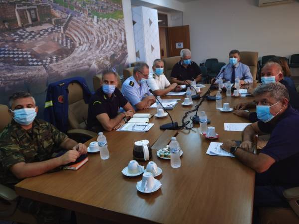 Μεσσηνία: Ετοιμότητα εθελοντών για αντιμετώπιση πλημμύρας (βίντεο)