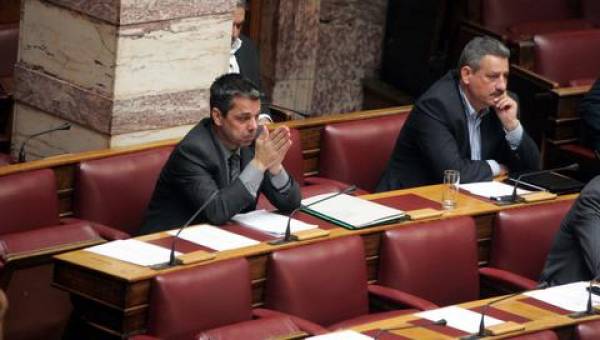 Αποφυλακίζεται ο Μπούκουρας