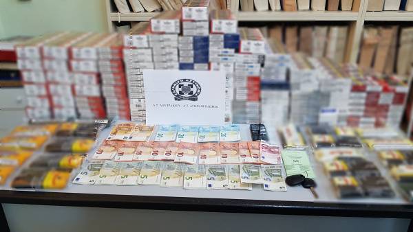 Κορινθία: Σύλληψη 30χρονου με 897 πακέτα λαθρίαων τσιγάρων και καπνό στους Αγίους Θεοδώρους