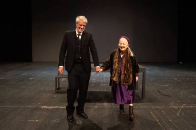 ΔΗΠΕΘΕΚ: Τελευταίες παραστάσεις για το έργο «Μόνο δυο λόγοι»