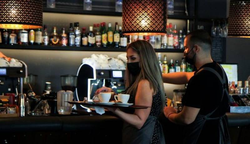 Νέα μέτρα: Tι αλλάζει από σήμερα στην εστίαση (βίντεο)