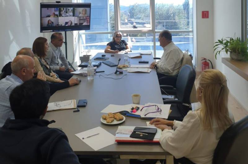 Περιφέρεια Πελοποννήσου: Σύσκεψη για αξιοποίηση προγραμμάτων πρωτογενή τομέα