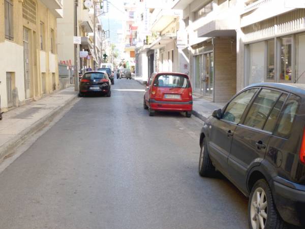 Για τη στάθμευση στην Αναγνωσταρά