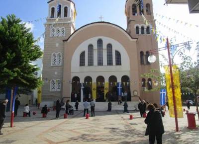 Δύο λειτουργίες σε 9 ναούς της Καλαμάτας τα Χριστούγεννα