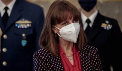 Επικοινωνία Σακελλαροπούλου - Ματαρέλα: Τον συνεχάρη για την επανεκλογή του