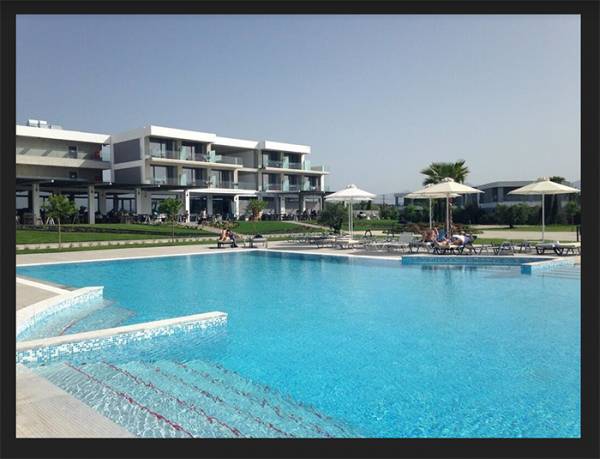 Σύμφωνα με την "Telegraph": Ξενοδοχείο στην Ανάληψη στα 50 καλύτερα για διακοπές εφήβων