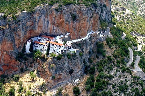 Ο “Ευκλής” στην Μονή Ελώνης