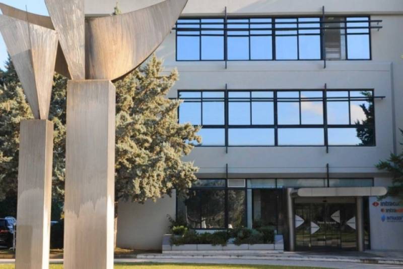 Εκλεισε η εξαγορά της ΑΚΤΩΡ απο ΙΝΤΡΑΚΑΤ – Πήρε το “ναι” από την Επιτροπή Ανταγωνισμού