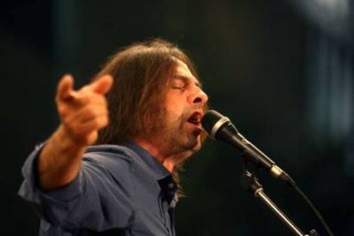 Συναυλία του Βασίλη Λέκκα στο παλιό Τελωνείο Μπούκας
