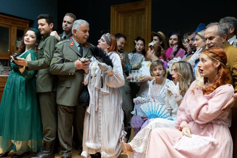 "Ο Βαφτιστικός" στο Πνευματικό Κέντρο Καλαμάτας - Τελευταίες παραστάσεις σήμερα και αύριο