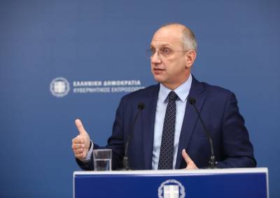 Καταγγελίες Πολάκη: Στην απάντηση του Περικλή Μαντά παρέπεμψε ο κυβερνητικός εκπρόσωπος (βίντεο)