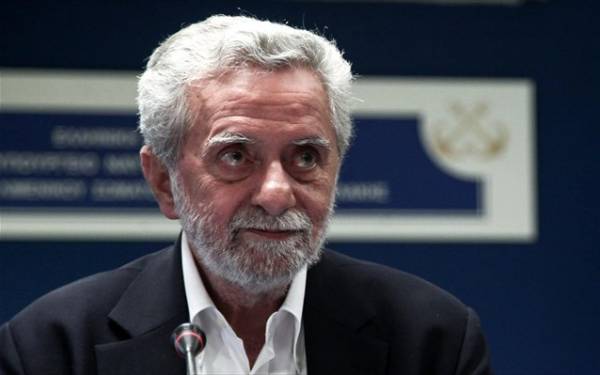 Θ. Δρίτσας: "Στόχος να ξαναγεμίσουν με Έλληνες ναυτικούς τα ελληνικά εμπορικά πλοία"