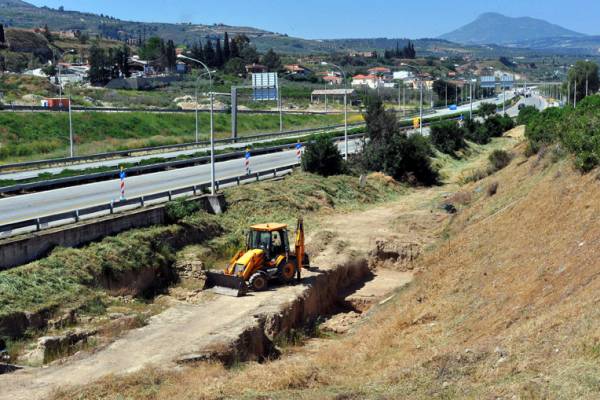 Απολύουν εργαζόμενους από τα εργοτάξια της Ολυμπίας Οδού