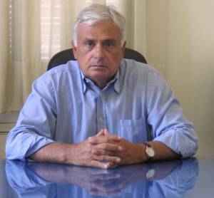 Υπόμνημα Μανιάτη στους αρχηγούς των κομμάτων