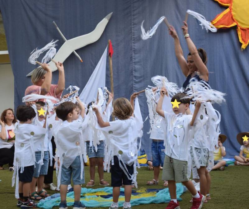Γιορτή στα Εκπαιδευτήρια Μπουγά