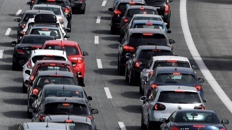 Πρόστιμα και οφειλές 109,5 εκατ. ευρώ για ανασφάλιστα ΙΧ και απλήρωτα τέλη κυκλοφορίας