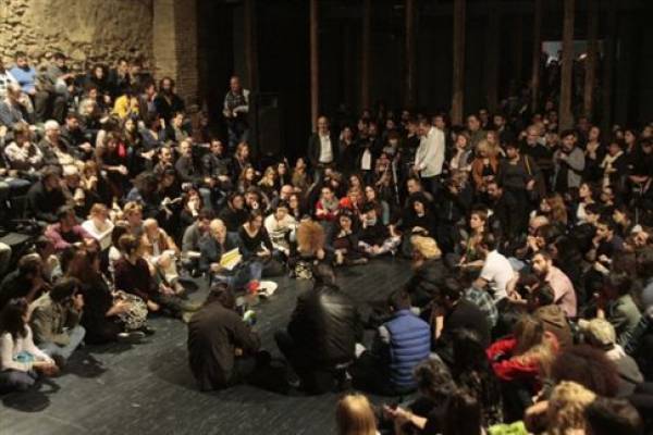 Παραίτηση Μπαλτά, απομάκρυνση Φαμπρ ζητούν έλληνες καλλιτέχνες