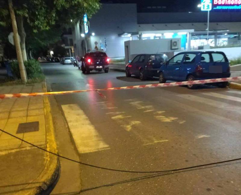 Καλαμάτα: Καλώδιο ηλεκτροδότησης έπεσε στη διασταύρωση Φιλελλήνων και Κρήτης