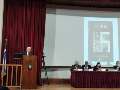 Παυλόπουλος: "Η αρνητική στάση της Γερμανίας για τις αποζημιώσεις πλήττει ευθέως τη Διεθνή και Ευρωπαϊκή Νομιμότητα"