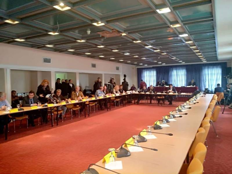 Κινήσεις τακτικής στις περιφερειακές εκλογές