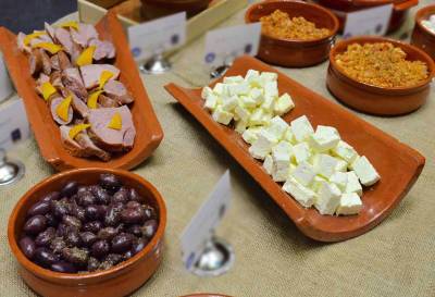 Τουριστική προβολή και αγροτικά προϊόντα στο Περιφερειακό Συμβούλιο