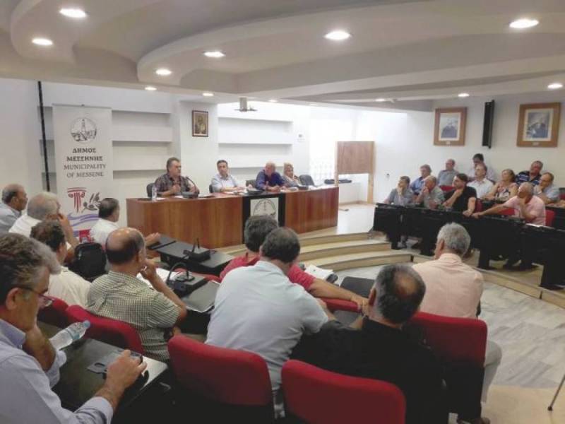 Χονδρός κατά Τσώνη: “Φανήκατε κατώτερος των περιστάσεων…”