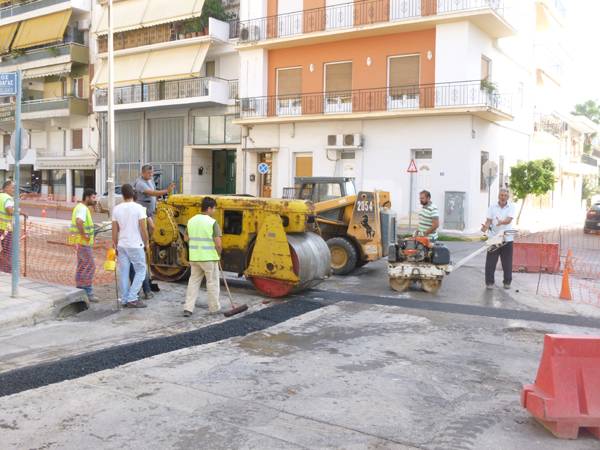 Σύλληψη οδηγού για τους κλεμμένους φορτωτές