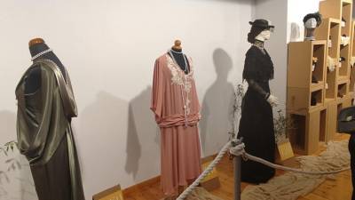 Έκθεση για τη γυναικεία ενδυμασία από τον 19ο αιώνα έως και σήμερα