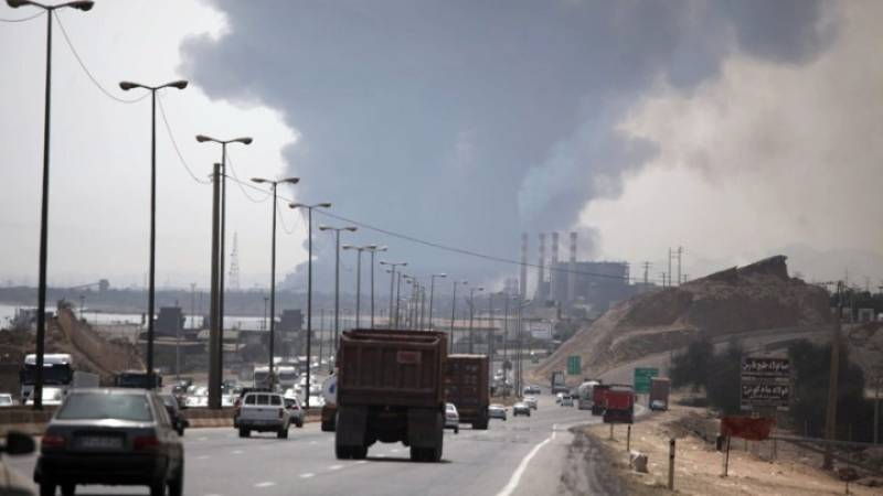 516 τραυματίες από έκρηξη σε λιμάνι του Ιράν (βίντεο)