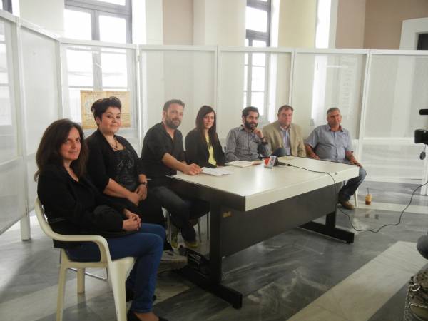 "Για κατεβάτε στο χορό…"