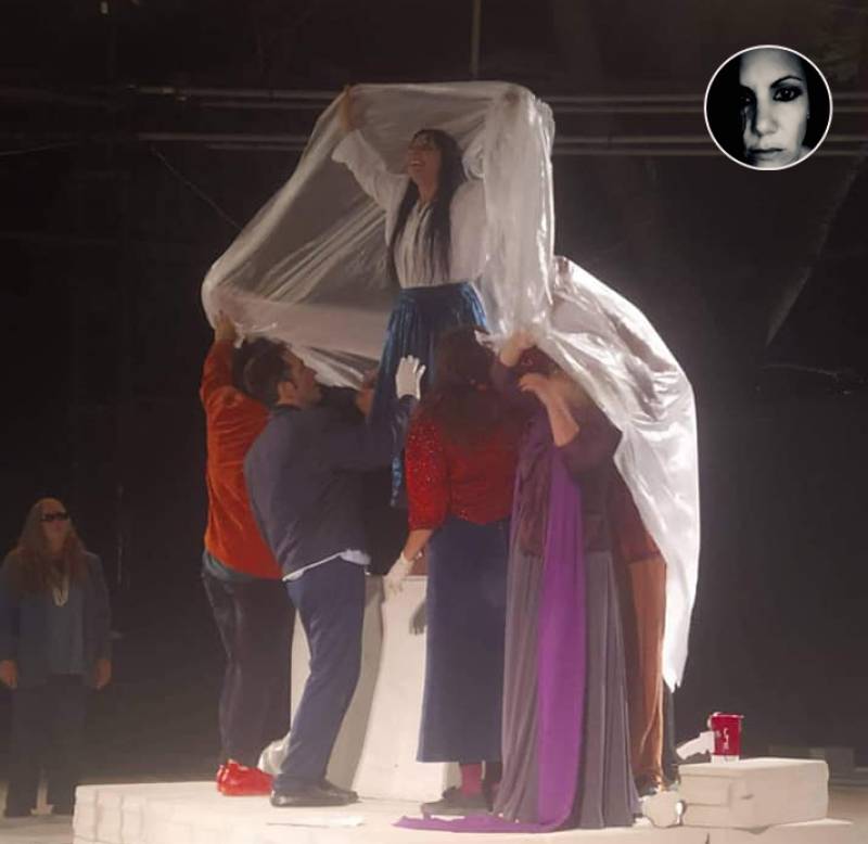 Πλήθος κόσμου στην παράσταση της "Μέθεξης"