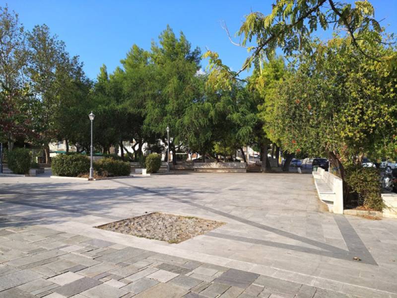 Ο Παναγιώτης και το λεφτόδεντρο