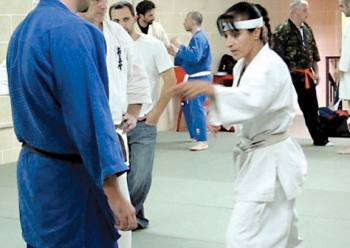 Βιωματικό σεμινάριο αυτοάμυνας για γυναίκες αυτό το Σαββατοκύριακο