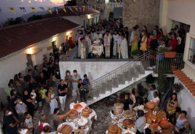 Ο Εσπερινός Κοιμήσεως της Θεοτόκου στη Μητρόπολη Μεσσηνίας